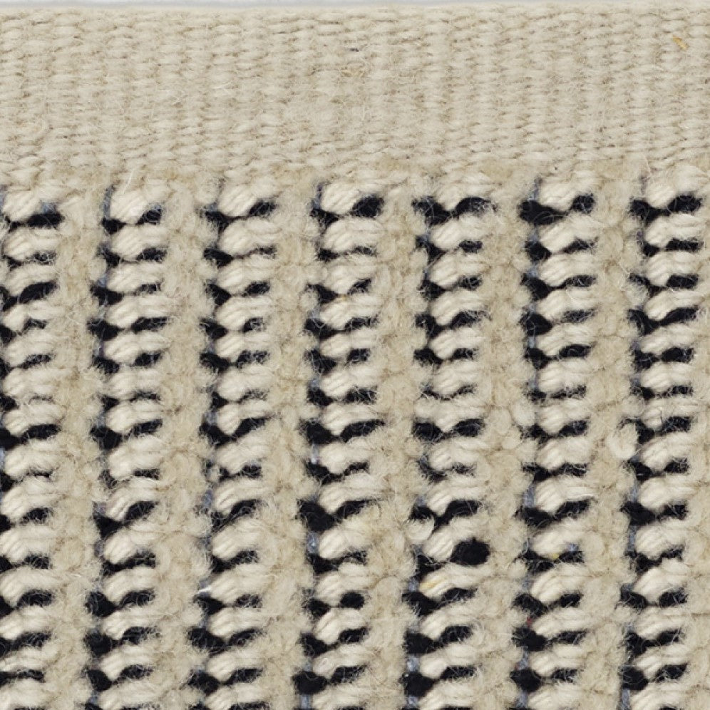 Vloerkleed Kvadrat Kanon Pattern Plow Lichtgrijs C0006