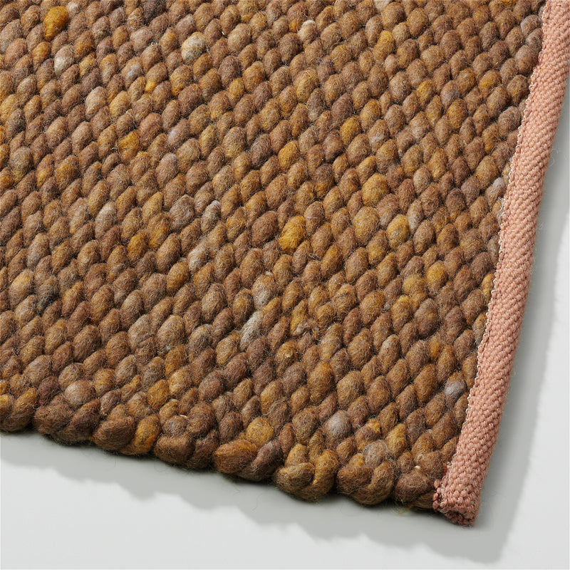 Wollen vloerkleed gevlochten Lisanne Bronze 462; Wollen vloerkleed gevlochten Lisanne Bronze 462