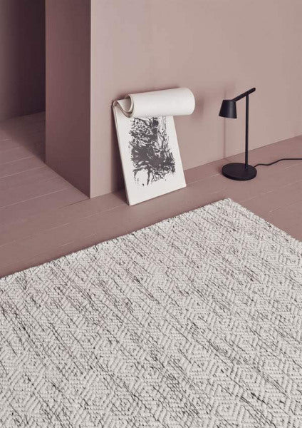 Wollen vloerkleed Nikki Wit; Wollen vloerkleed Nikki Wit; Wollen vloerkleed Nikki Wit; Wollen vloerkleed Nikki Wit; Wollen vloerkleed Nikki Wit
