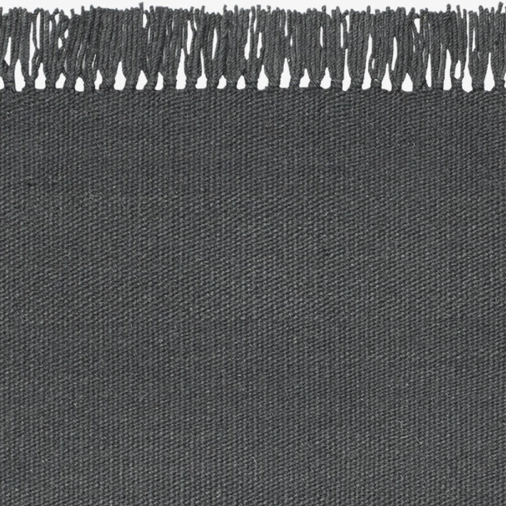 Design vloerkleed Kvadrat Kelim Coloured Fringes Houtskool C3333