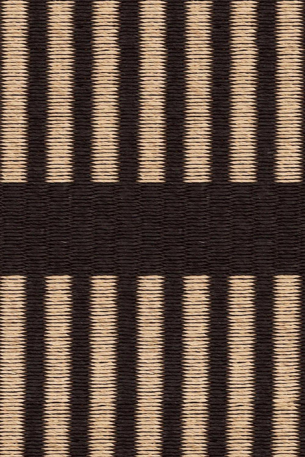 Design vloerkleed Woodnotes Cut Stripe Black Natural 11595