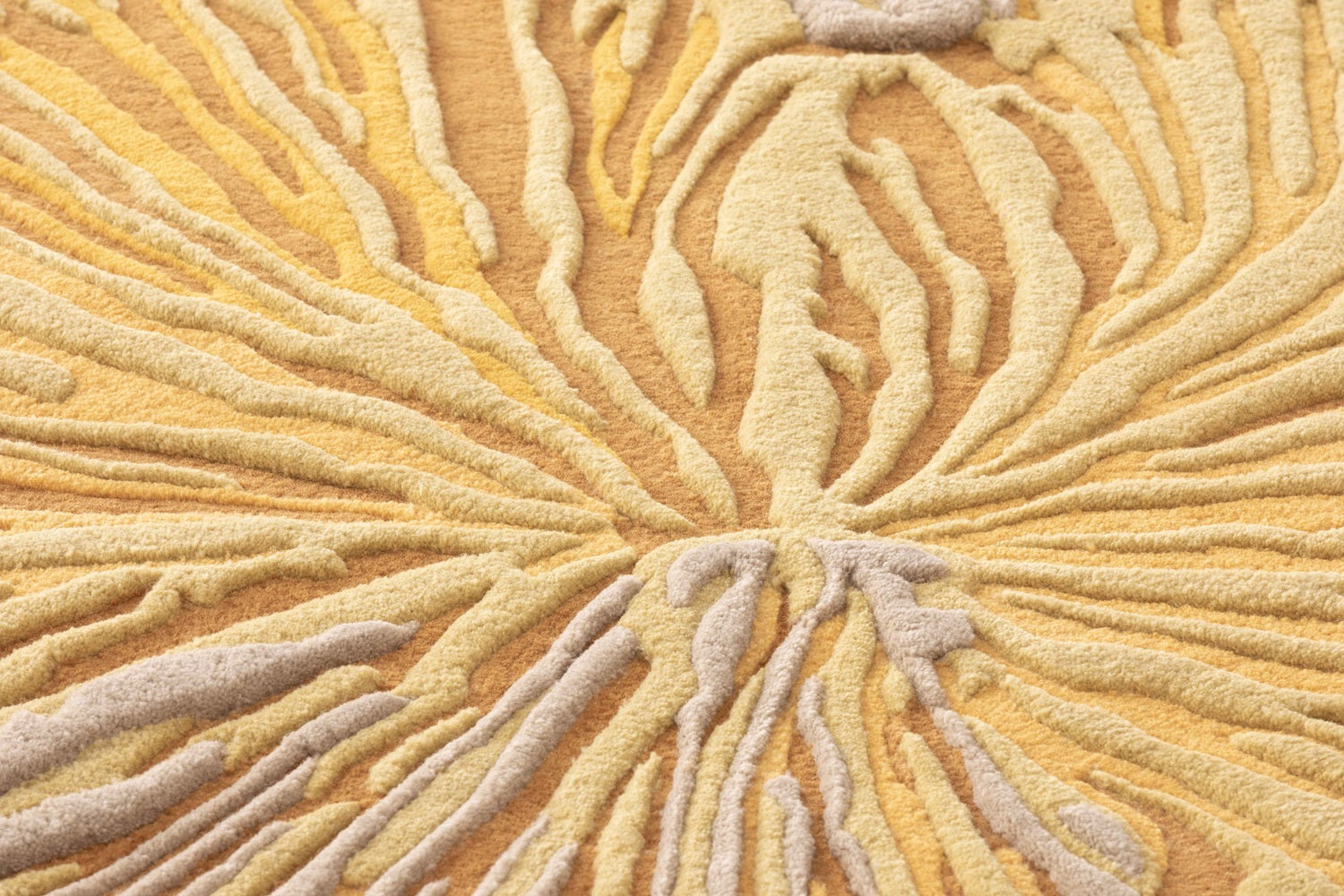 Design vloerkleed Gan Rugs Botanica Yellow closeup