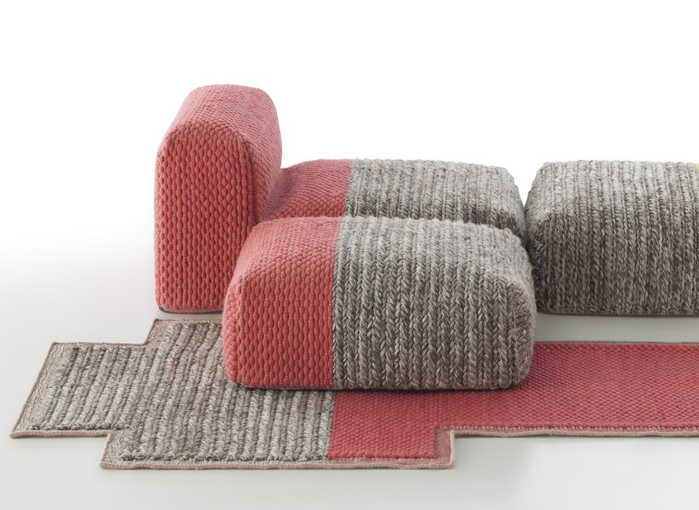 Gan Rugs Mangas Space Poef Coral sfeer