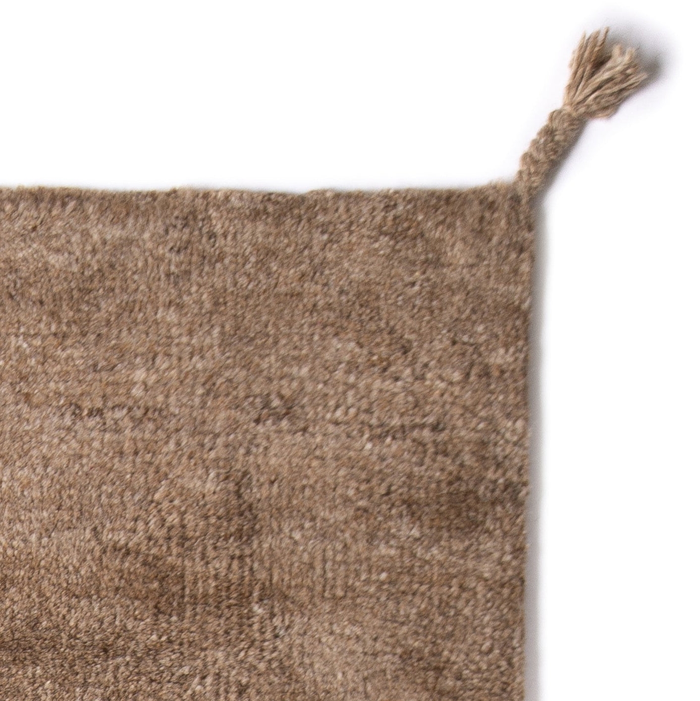 Hand Geknoopt Wollen Vloerkleed Woodnotes Uni Ivory Camel detail