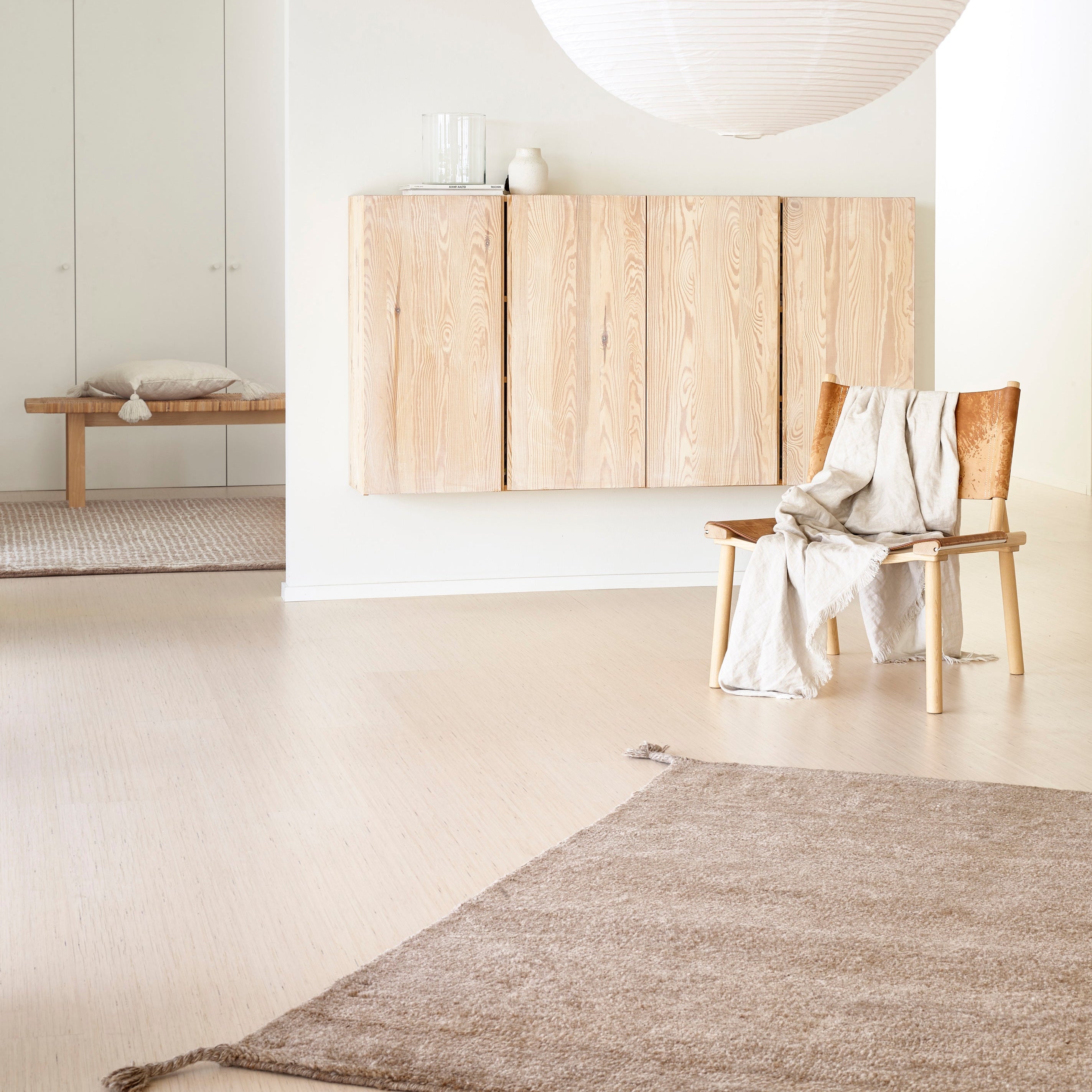 Hand Geknoopt Wollen Vloerkleed Woodnotes Uni Ivory Camel interieur