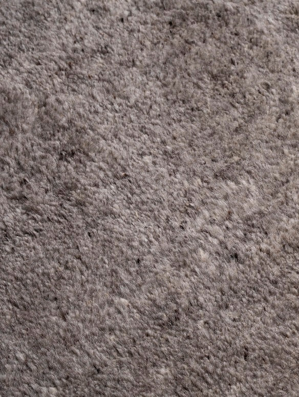 Hand Geknoopt Wollen Vloerkleed Woodnotes Uni Ivory Light Grey closeup2