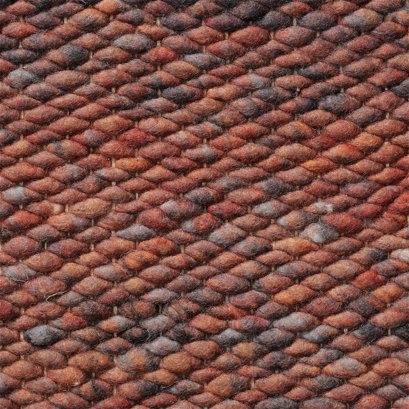 Handgeweven wollen vloerkleed Lisanne Roest 425
