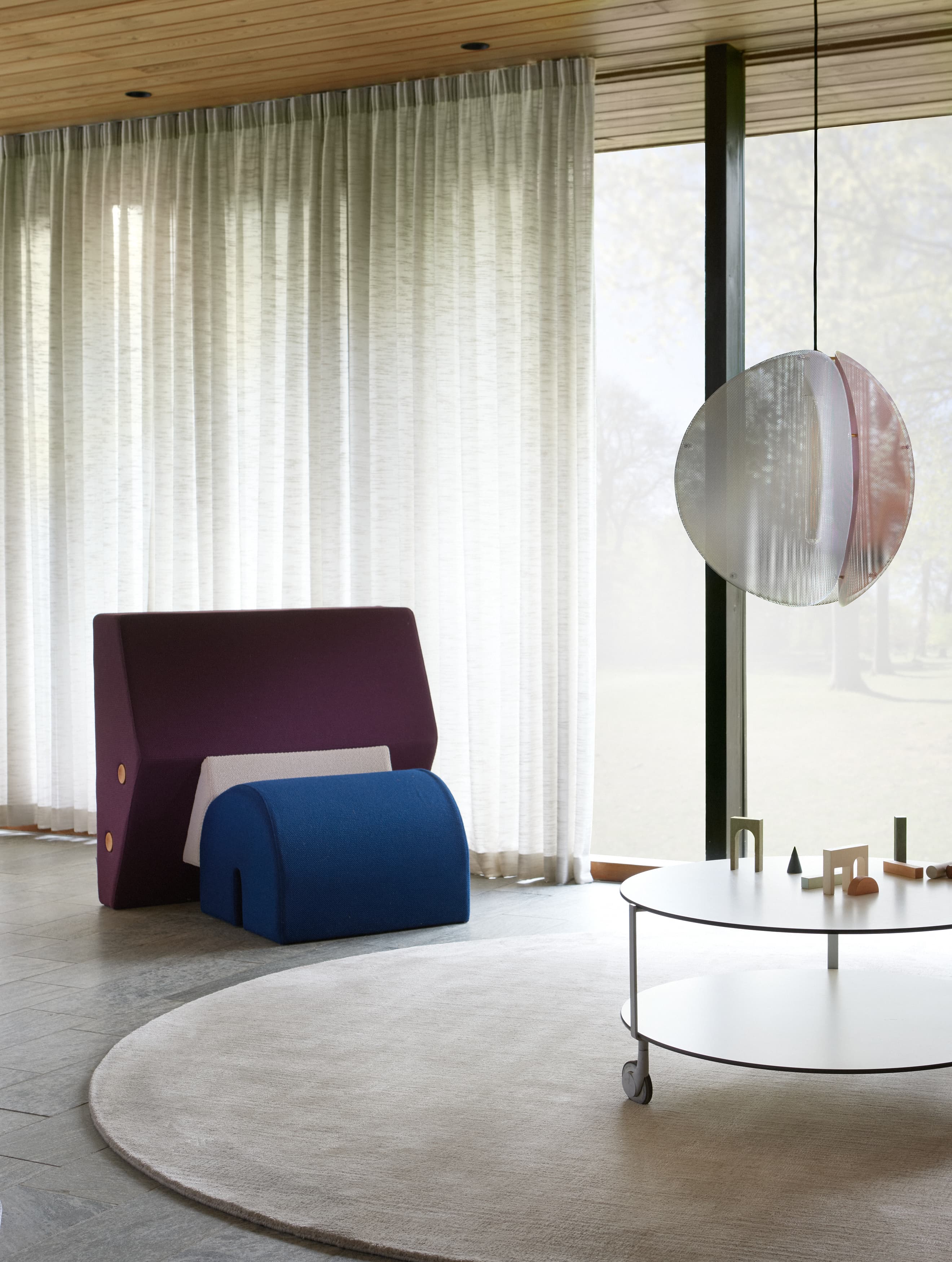 Rond laagpolig wollen vloerkleed Vivienne Sand Beige interieur