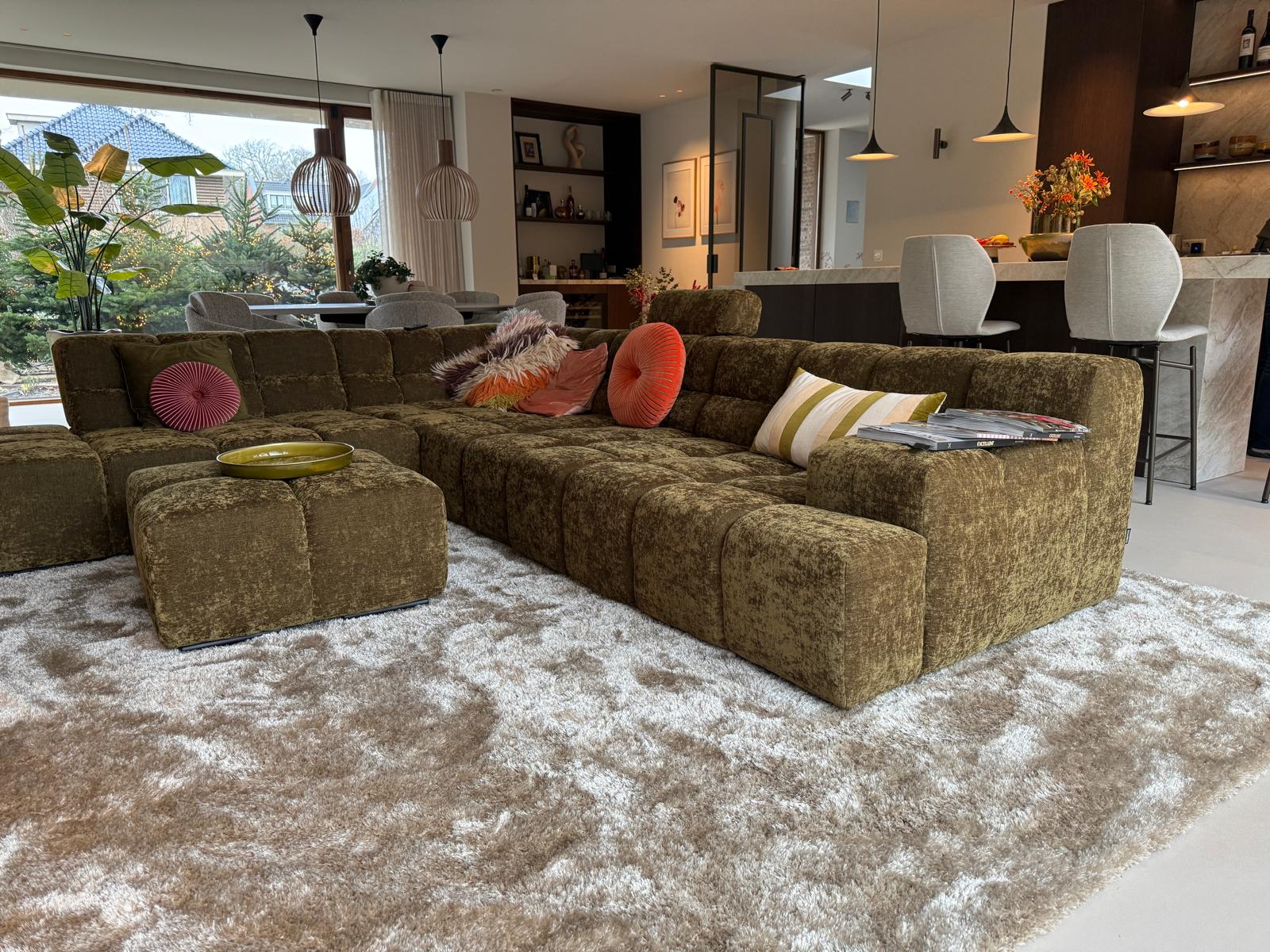 Luxe hoogpolig vloerkleed Penelope Offwhite sfeer