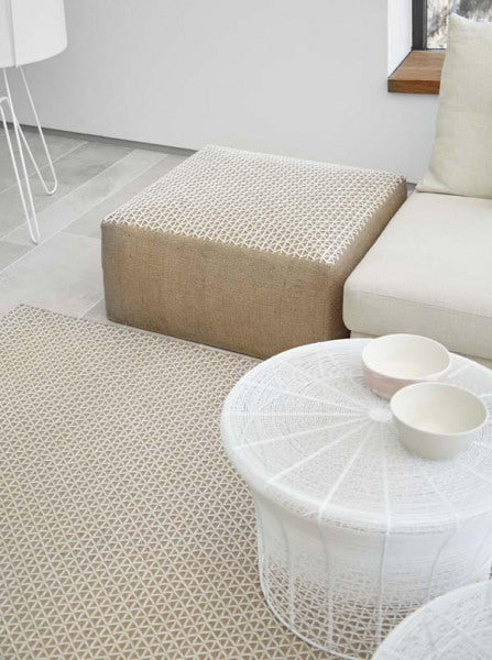 Poef met jute Gan Raw Wit sfeer