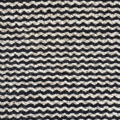 Wollen vloerkleed hip Fenne Zwart Bruin Detail