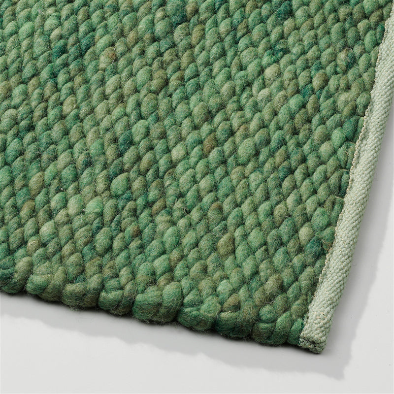 Wollen vloerkleed gevlochten Lisanne Groen 147; Wollen vloerkleed gevlochten Lisanne Groen 147