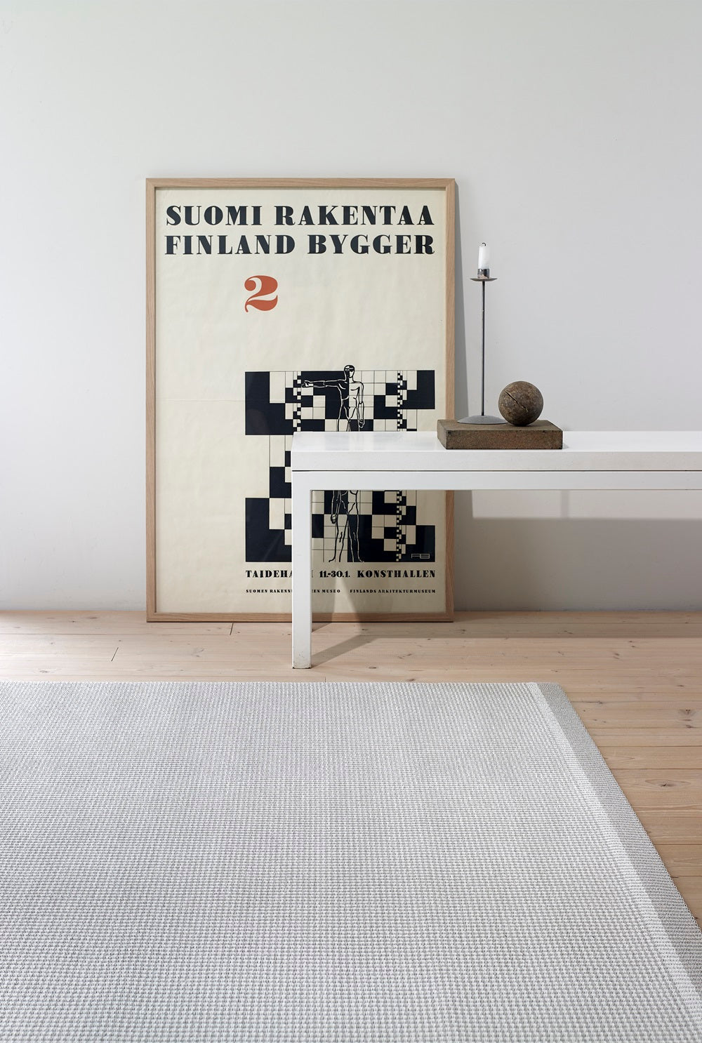 Design vloerkleed Woodnotes Road Stone White 1441501; Design vloerkleed Woodnotes Road Stone White 1441501; Design vloerkleed Woodnotes Road Stone White 1441501