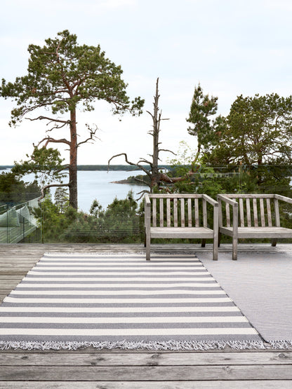 Buitenkleed Woodnotes Big Stripe melange grey light sand; Buitenkleed Woodnotes Big Stripe melange grey light sand; Buitenkleed Woodnotes Big Stripe melange grey light sand; Buitenkleed Woodnotes Big Stripe melange grey light sand; Buitenkleed Woodnotes Big Stripe melange grey light sand