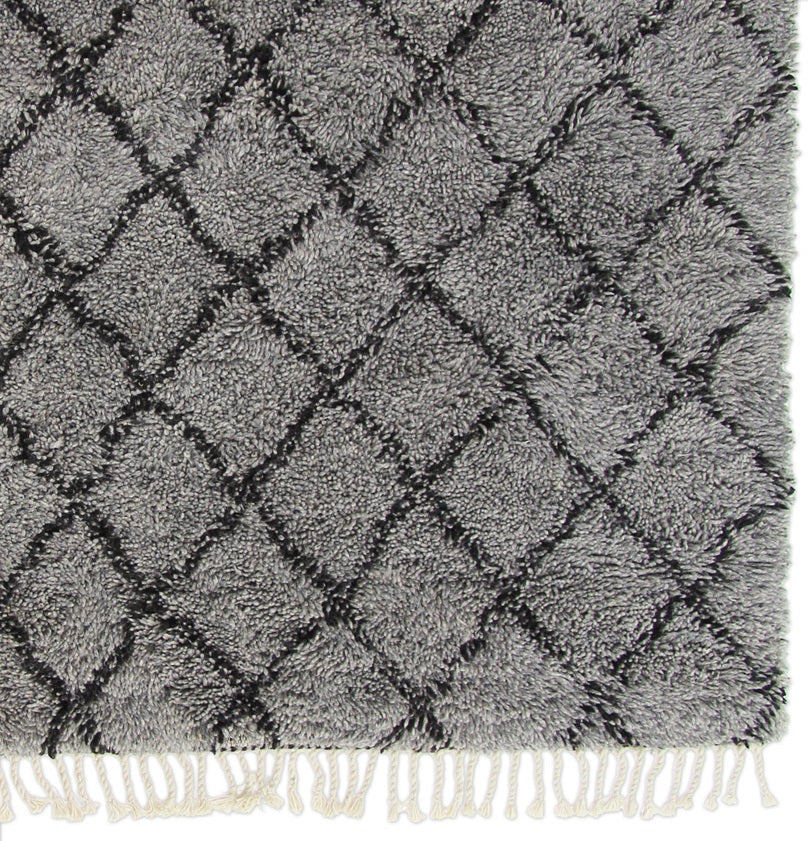 Berber vloerkleed hoogpolig Beni Ouarain Design 2 Grijs; Berber vloerkleed hoogpolig Beni Ouarain Design 2 Grijs; Berber vloerkleed hoogpolig Beni Ouarain Design 2 Grijs