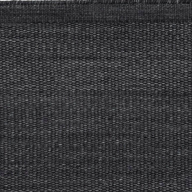 Hip Scandinavisch kleed Brecht Houtskool Grijs 1416; Hip Scandinavisch kleed Brecht Houtskool Grijs 1416