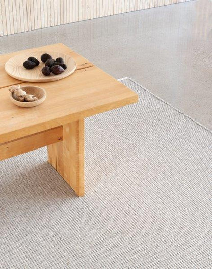 Design Vloerkleed Woodnotes Minore Stone Natural Beige 17155030 sfeer