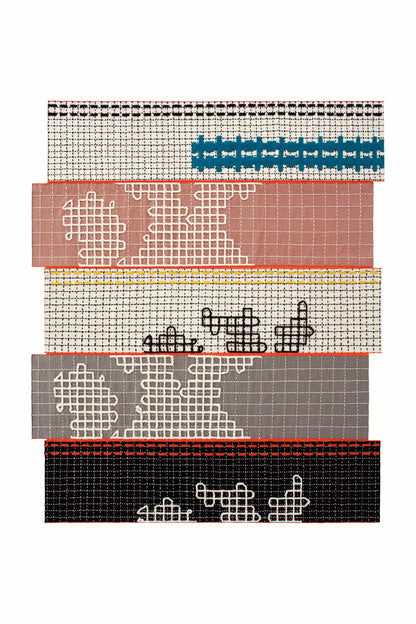 Design vloerkleed Gan Rugs Bandas Alfombras Natural 5 banen