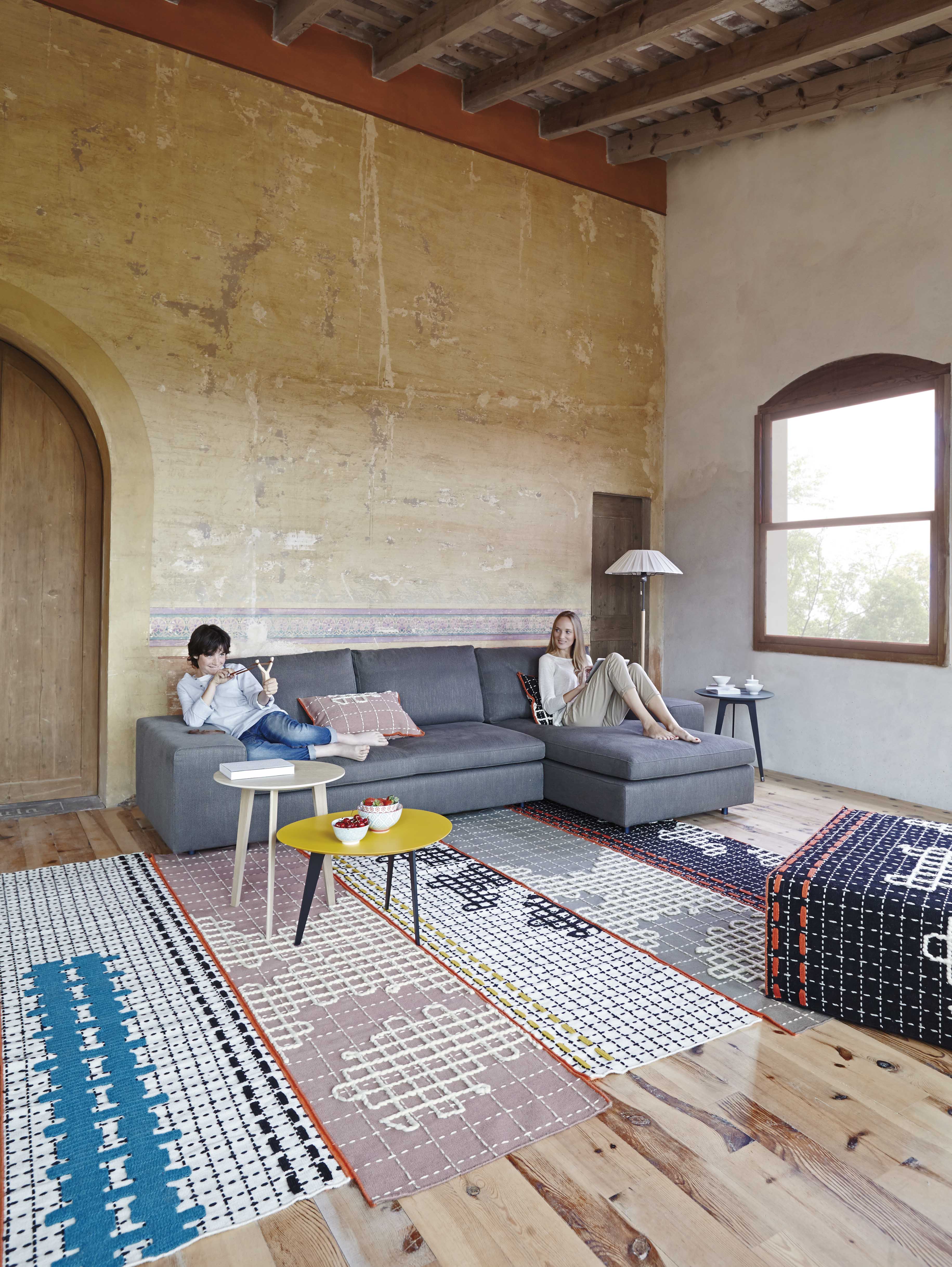 Design vloerkleed Gan Rugs Bandas Alfombras Natural Interieur 2