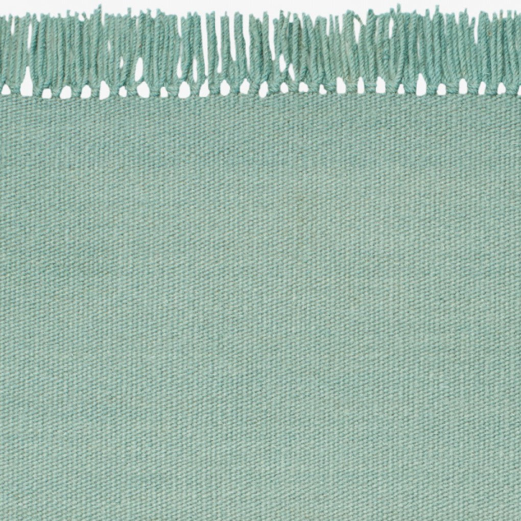 Design vloerkleed Kvadrat Kelim Coloured Fringes turquoise C3434