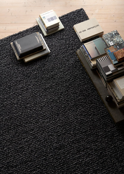 Design vloerkleed Woodnotes Majore Black 17270104207 interieur