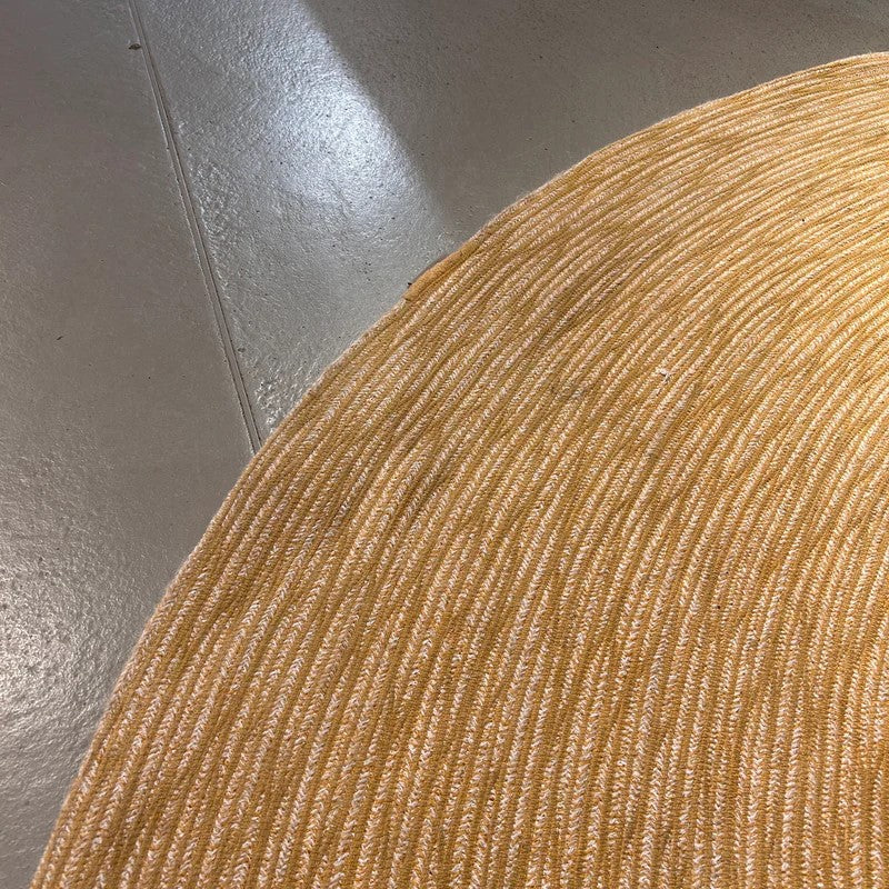 Design vloerkleed Kvadrat Braid Geel C0471 closeup