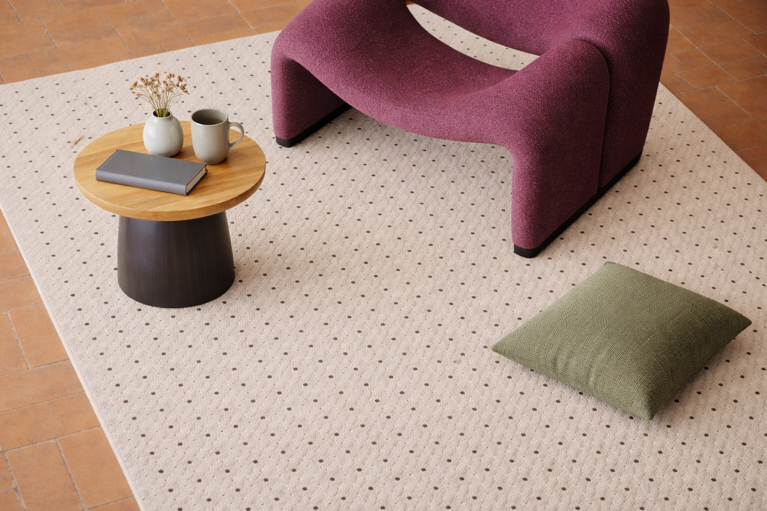 Design vloerkleed Kvadrat Yield Dot without fringes Offwhite 0115