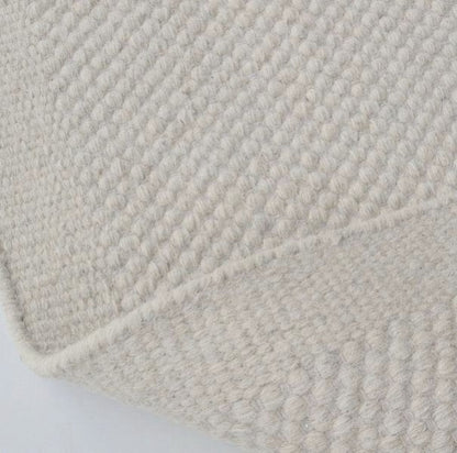Handgeweven vlak wollen vloerkleed Anna Natural White detail