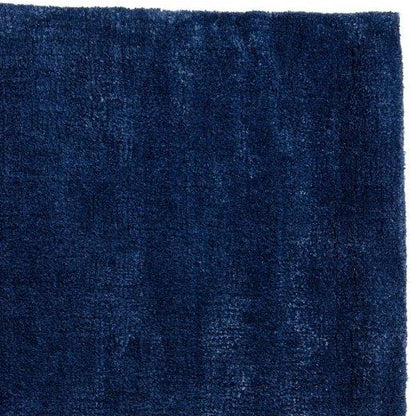 Hoogpolig Glossy Wollen Vloerkleed Viveke Midnight Blue