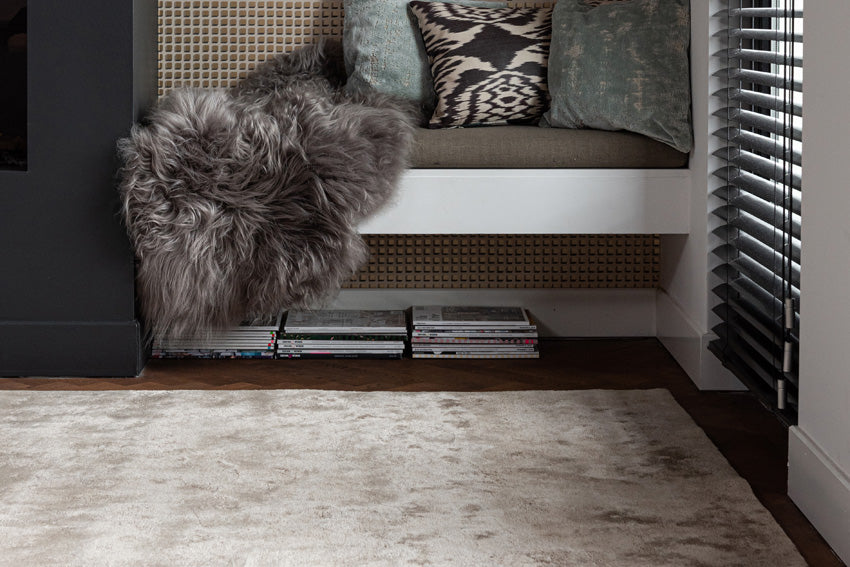 Hoogpolig glossy Sassa Zand 03