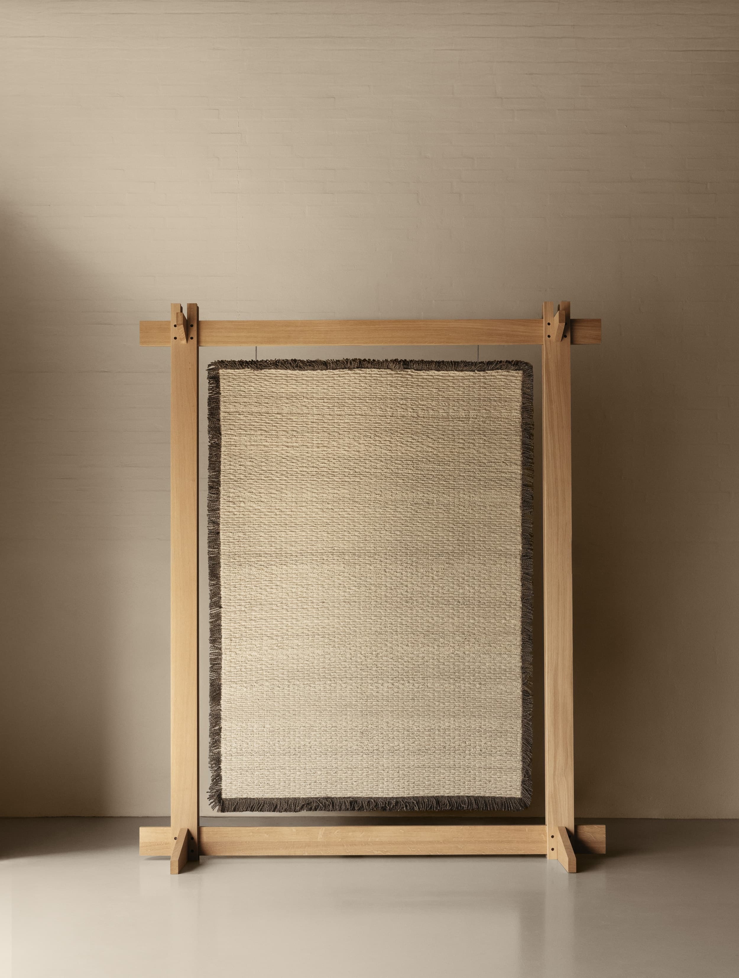 Kaatz Japandi wollen vloerkleed Soft Stone weefgetouw