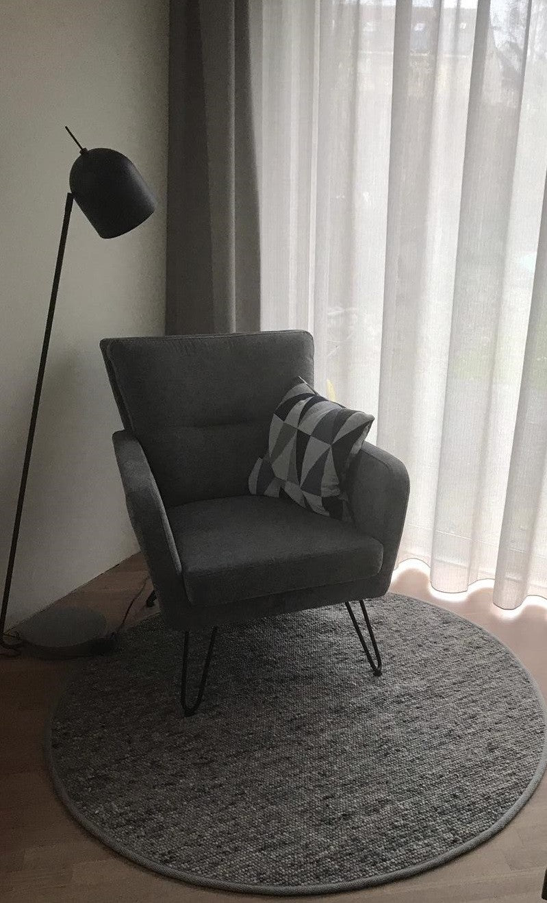 Rond wollen vloerkleed handgeweven Nanda Jeans 08 interieur