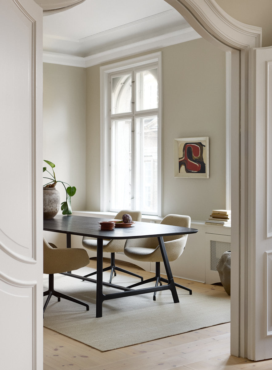 Vlak wollen vloerkleed Sara Zand interieur