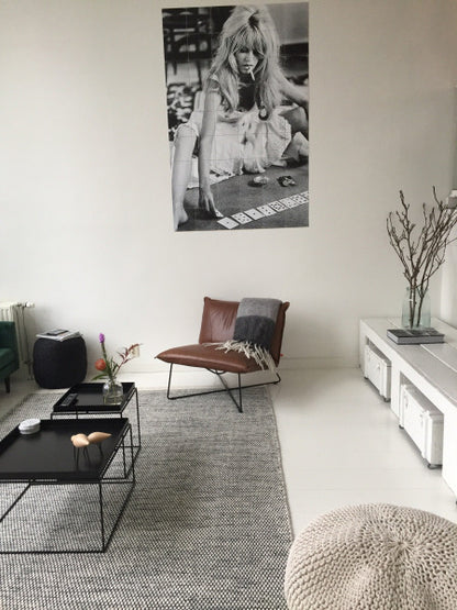 Vlak wollen vloerkleed zwart wit Anna Mixed sfeerfoto