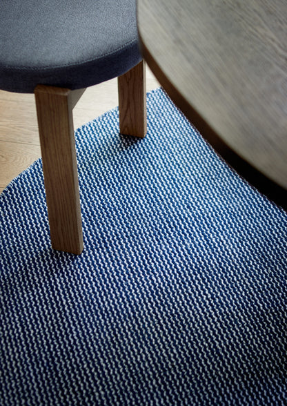 Vlak wollen vloerkleed Fenne Grijs - Nachtblauw