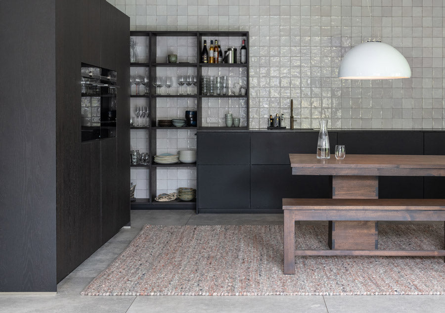 Wollen vloerkleed Eva Poeder 04 interieur