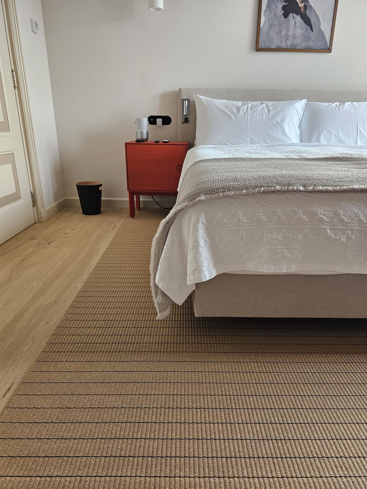 Woodnotes Line Natural Black 12459 interieurbeeld