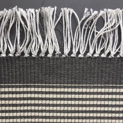 Buitenvloerkleed Woodnotes River melange grey light sand; Buitenvloerkleed Woodnotes River melange grey light sand