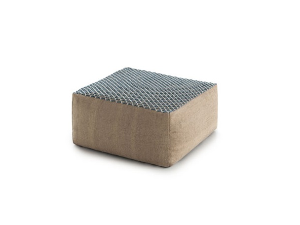 Poef met jute Gan Raw Blauw; Poef met jute Gan Raw Blauw; Poef met jute Gan Raw Blauw; Poef met jute Gan Raw Blauw; Poef met jute Gan Raw Blauw